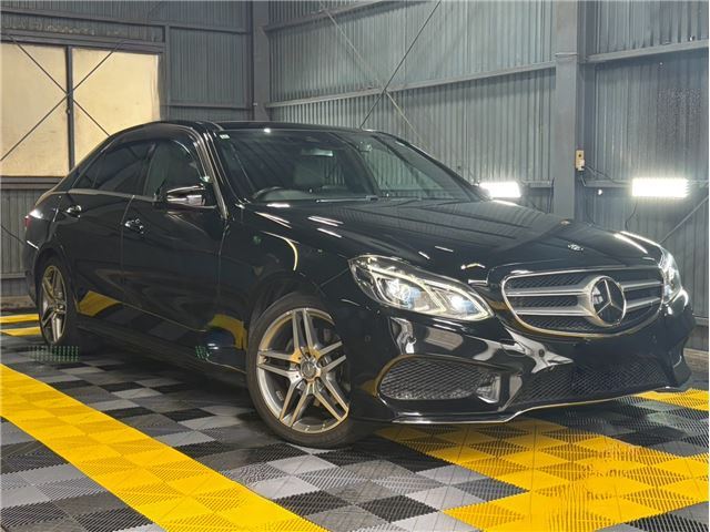 2015 Mercedes-Benz E-Class E220 BlueTEC Avantgarde