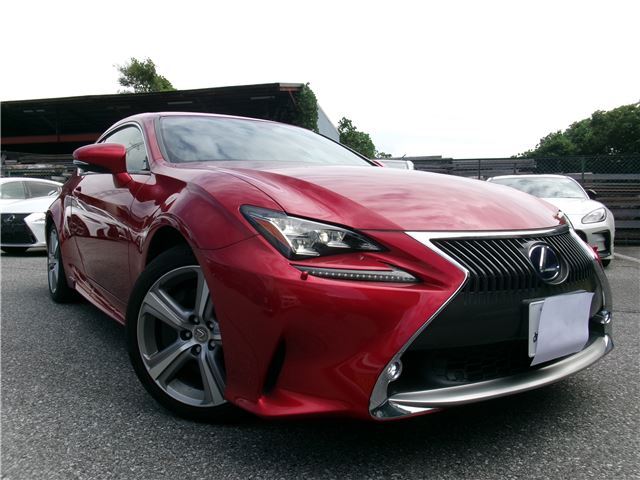 2015 Lexus RC300h Version L – Cold weather specification vehicle!
