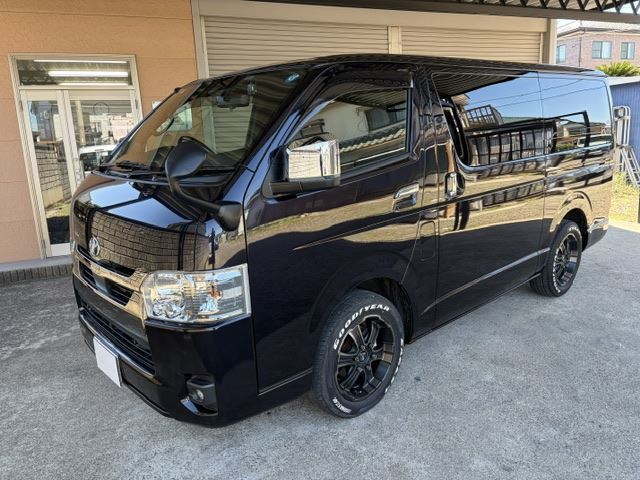 Toyota Hiace Van L Super GL Dark 2