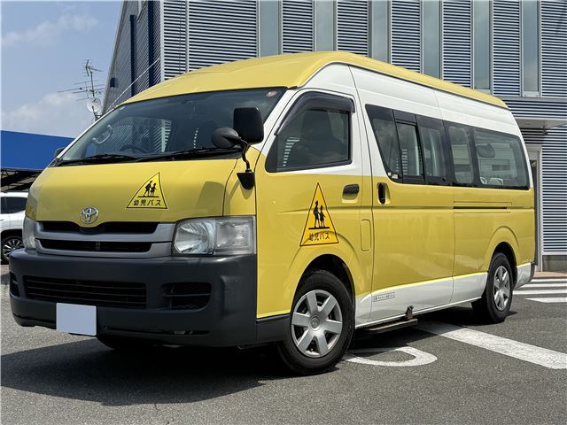 Toyota Hiace van, kindergarten bus, 24 children