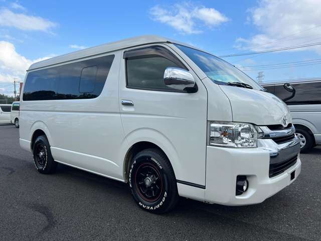 Toyota Hiace 2.7 GL Long Medium Roof Electric Sliding Door Smart Key