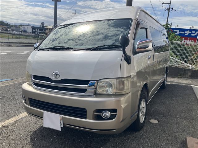 Toyota Hiace Grand Cabin High Roof