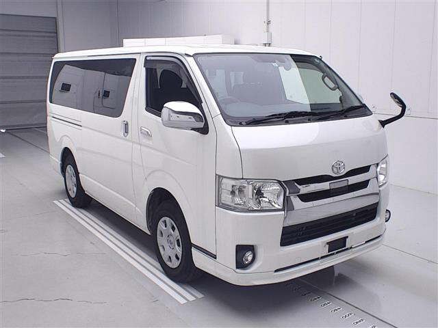 Toyota Hiace Super GL