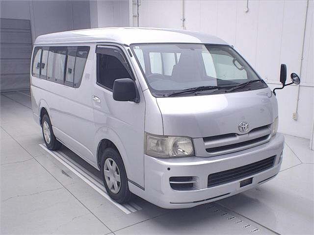 Toyota Hiace DX