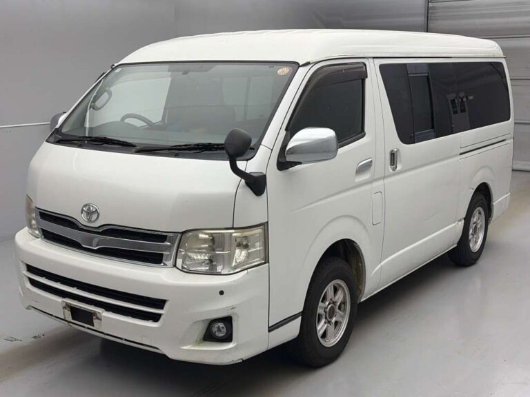 Toyota Hiace Van Long Super GL 4WD