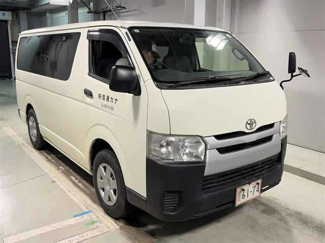 Toyota Hiace Van 4WD DX
