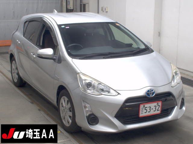 2015 Toyota Aqua G